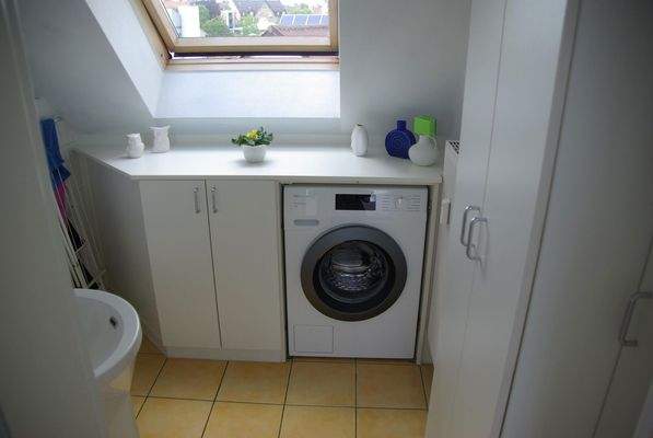 Gästetoilette Einbaumöbel