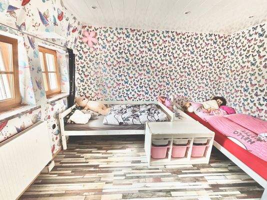 Kinderzimmer 2 OG (1)