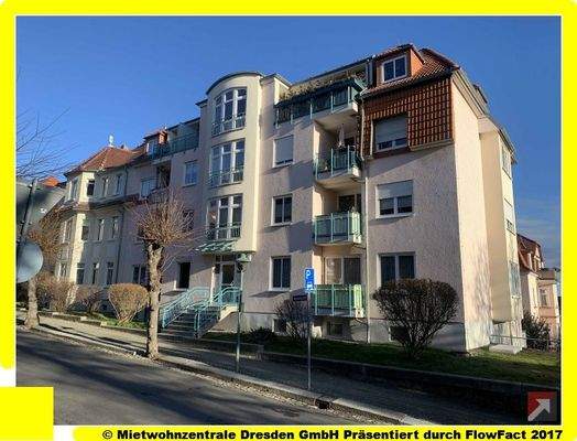 Hausansicht - 3-R-Wohnung mit Balkon und Badewanne in Kamenz
