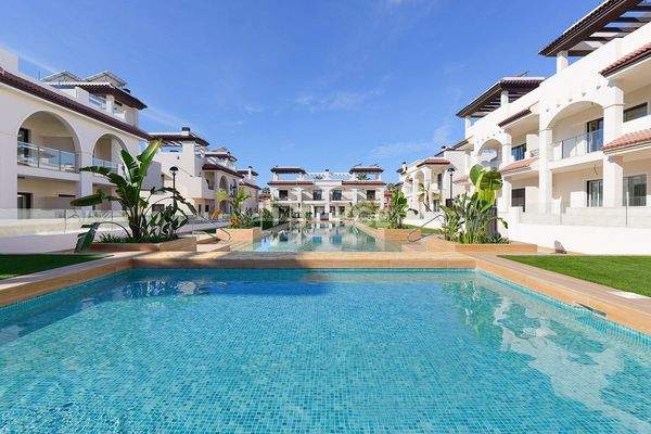 2 and 3-Bedroom Apartments with Outdoor Space in Ciudad Quesada