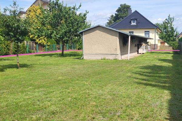 Grundstücksansicht-01-mit Teilungslinie