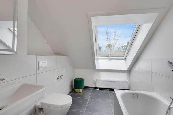 DG_Badezimmer (1_2).JPG