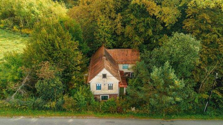 sanierungsbedürftiges EFH