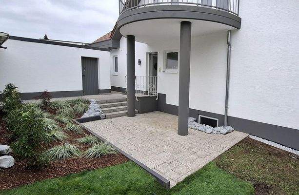 Terrasse und Balkon 1. OG