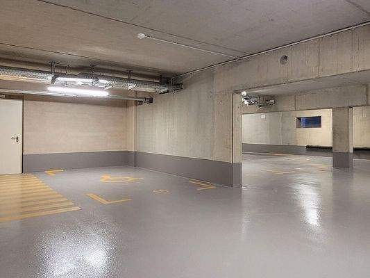 Tiefgarage.Sauber.Frostsicher.