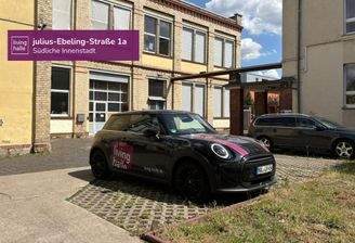 Julius-Ebeling-Straße 1a