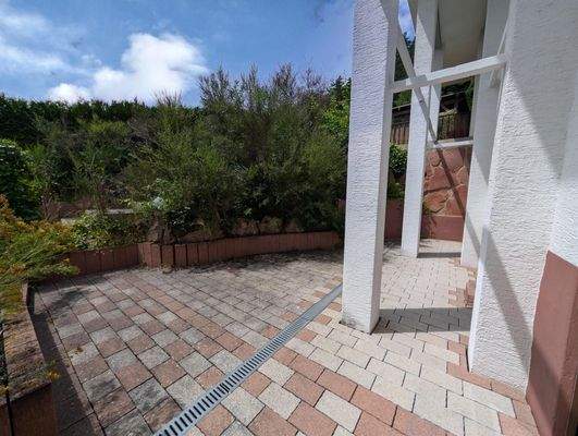 Terrasse/Eingang Souterrain