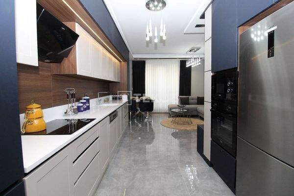 Spacious Apartments Close to Shopping Center in Keçiören