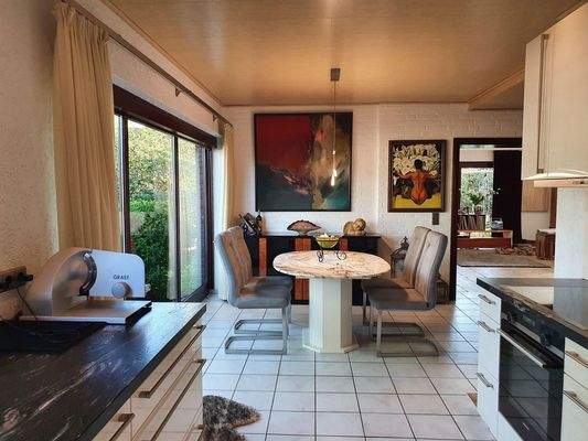 Küche mit Essbereich - EG