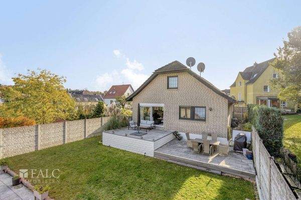 Terrasse und Grillecke