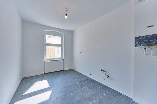 08_große helle Küche