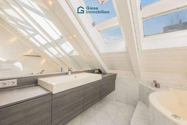 Waschbecken obere Etage