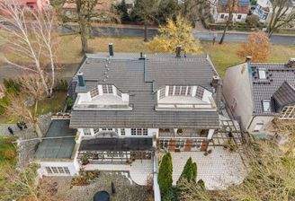 Großzügige Terrassen