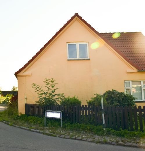 Zweifamilienhaus mit Garten und Garage in Schwalbach