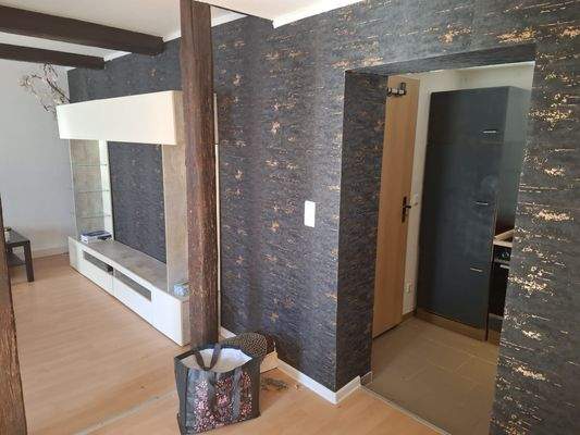 Durchgang zur Küche EG