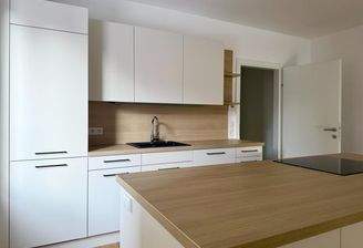 4-Zimmer-Wohnung zu Mieten Vöcklabruck - Küche