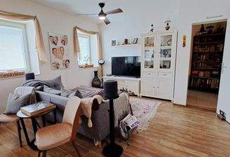 EG /WZ Eingang ins Büro