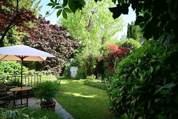 Garten im Sommer I