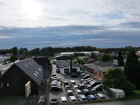 Halle Luftaufnahme 2