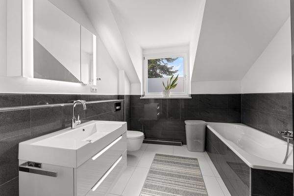 Badezimmer (Wohnung 3)