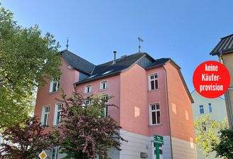 große Eigentumswohnung im DG