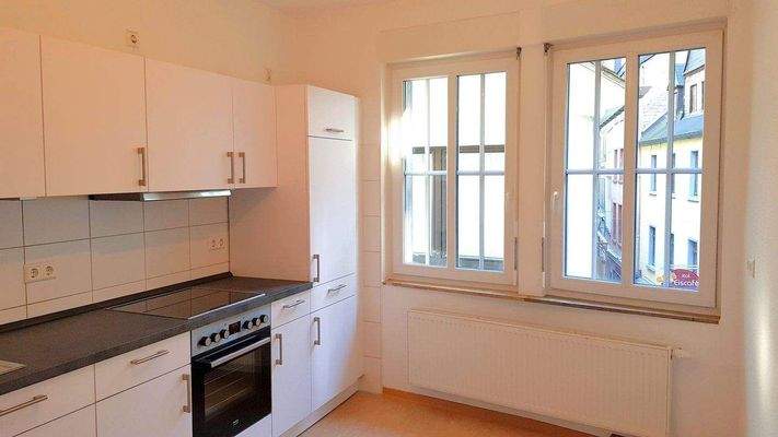 Küche mit Essbereich