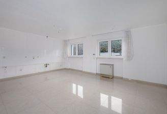 Küche und Essbereich