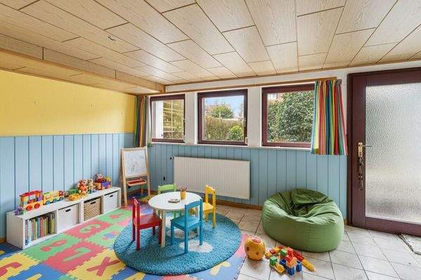 Gartenzimmer Beispiel 1 (KI)