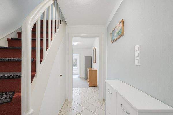 Flur - Eingangsbereich  - Lütt Immobilien - Lütjenburg