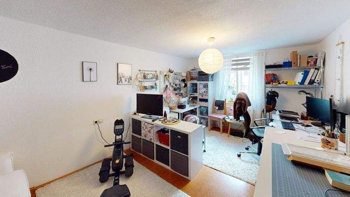 Arbeitszimmer-4-Zimmer-Whg-OG 1