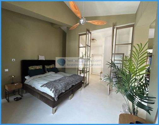 e50ae6f575f148479c5d5109bffca3ac-original