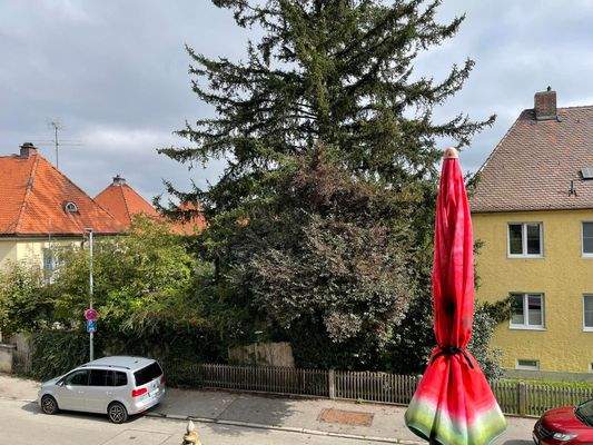 OG li Blick vom Balkon