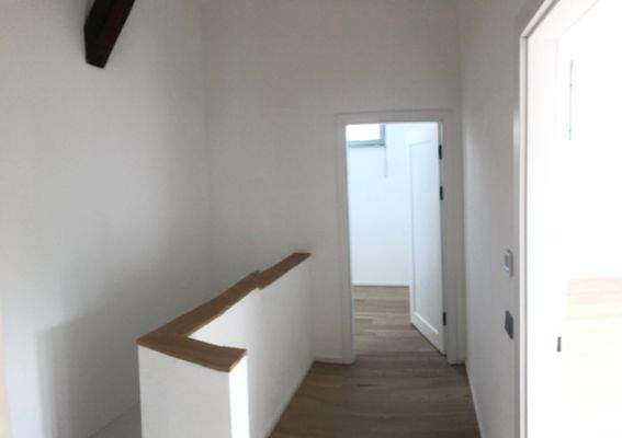 Flur OG - Zugang Abstellraum