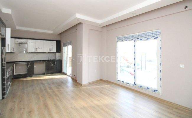 Flats in an Advantageous Location with Pool in Kadriye