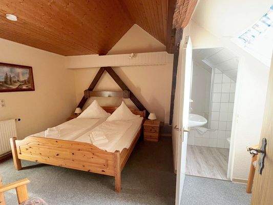 Doppelzimmer 4