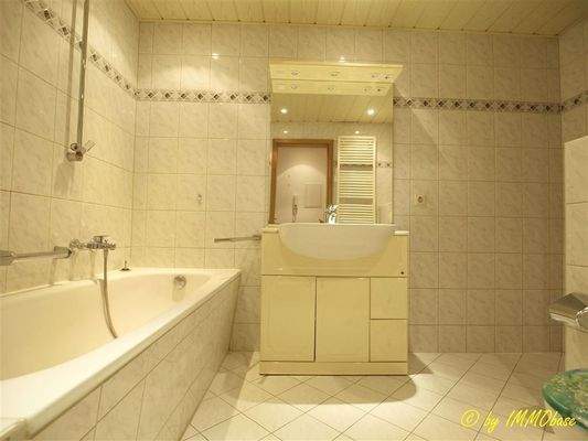 Wohnbeispiel - Badezimmer