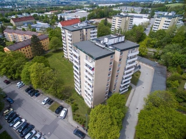 Attraktive 3 Zimmer Wohnung mit Balkon (Fernwärme) zur Kapitalanlage