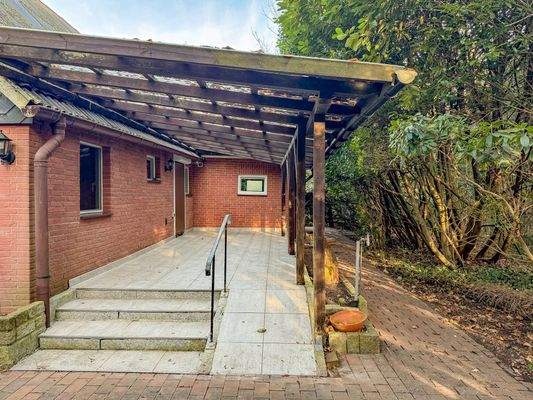 Überdachte Terrasse