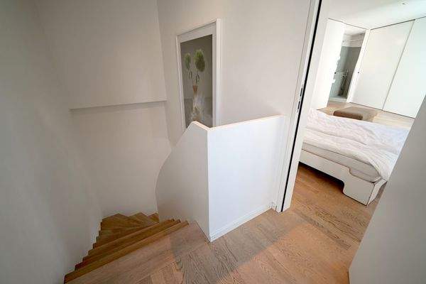 Treppenaufgang ins Dachgeschoss / Elternetage