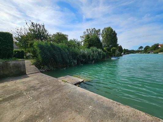 Steg-Terrasse Wasser