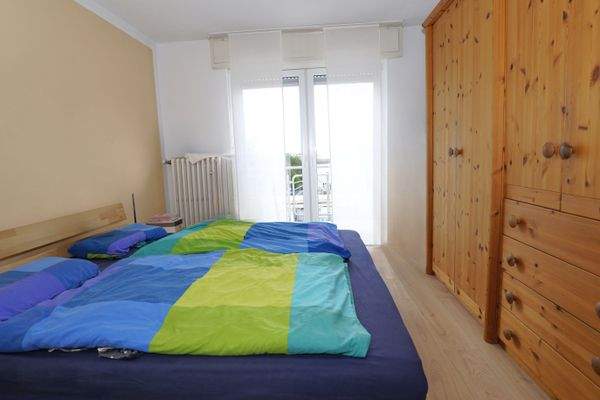 OG Schlafzimmer mit Balkon