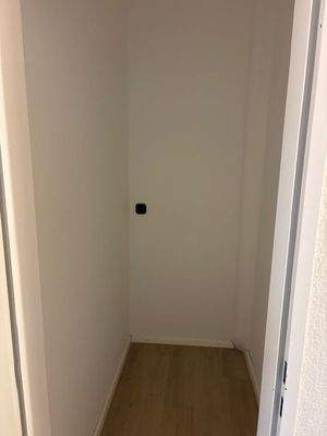 Abstellraum im Hausflur