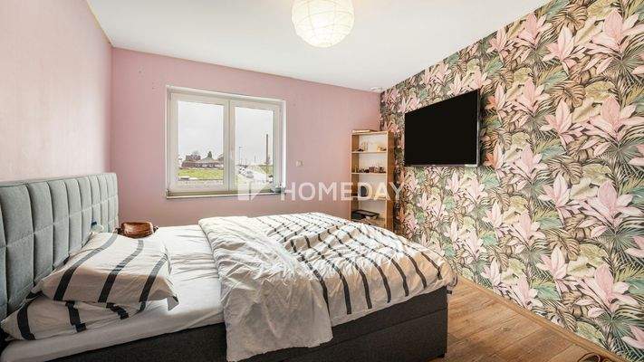 1. OG Schlafzimmer 1