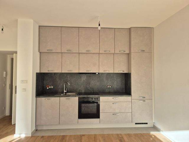 Schicke 2-Zimmerwhg. mit Parkett, vollwertige EBK, Balkon u. Fußbodenheizung, Belüftungsanlage - Foto 3