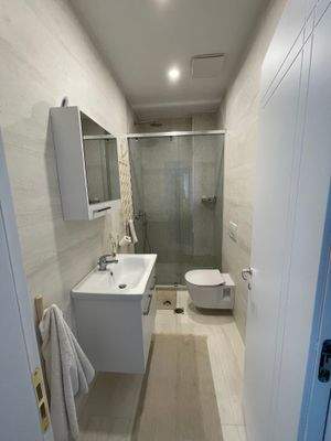 top penthhouse frontline Saranda (50).jpeg