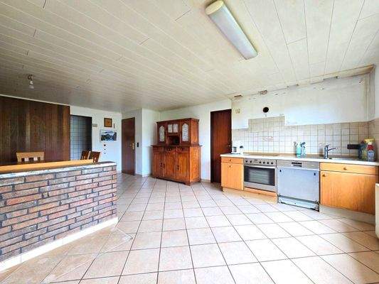 Küche mit Essbereich EG