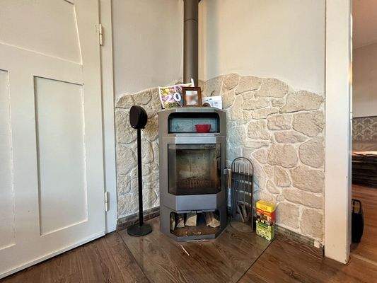 Kaminofen im Wohnzimmer