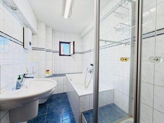 Einheit Obergeschoss Bad