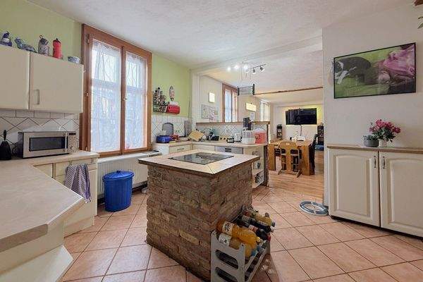 funktionsfähige Einbauküche