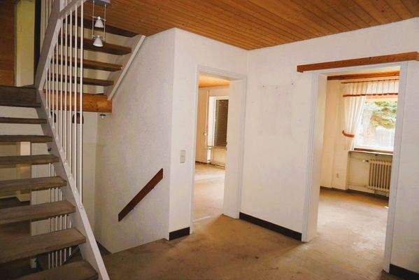 Eingangsbereich u. Treppenhaus